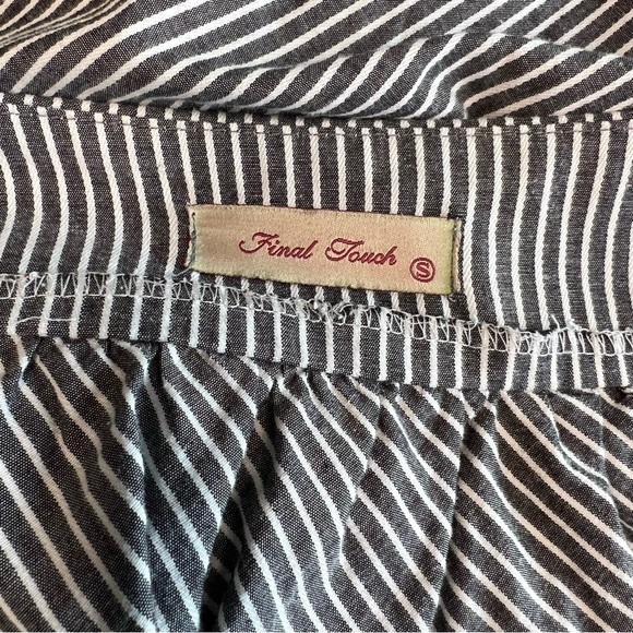 Final Touch Grey & White Stripe Mini Skirt Small WITH POCKETS! - Picture 6 of 8